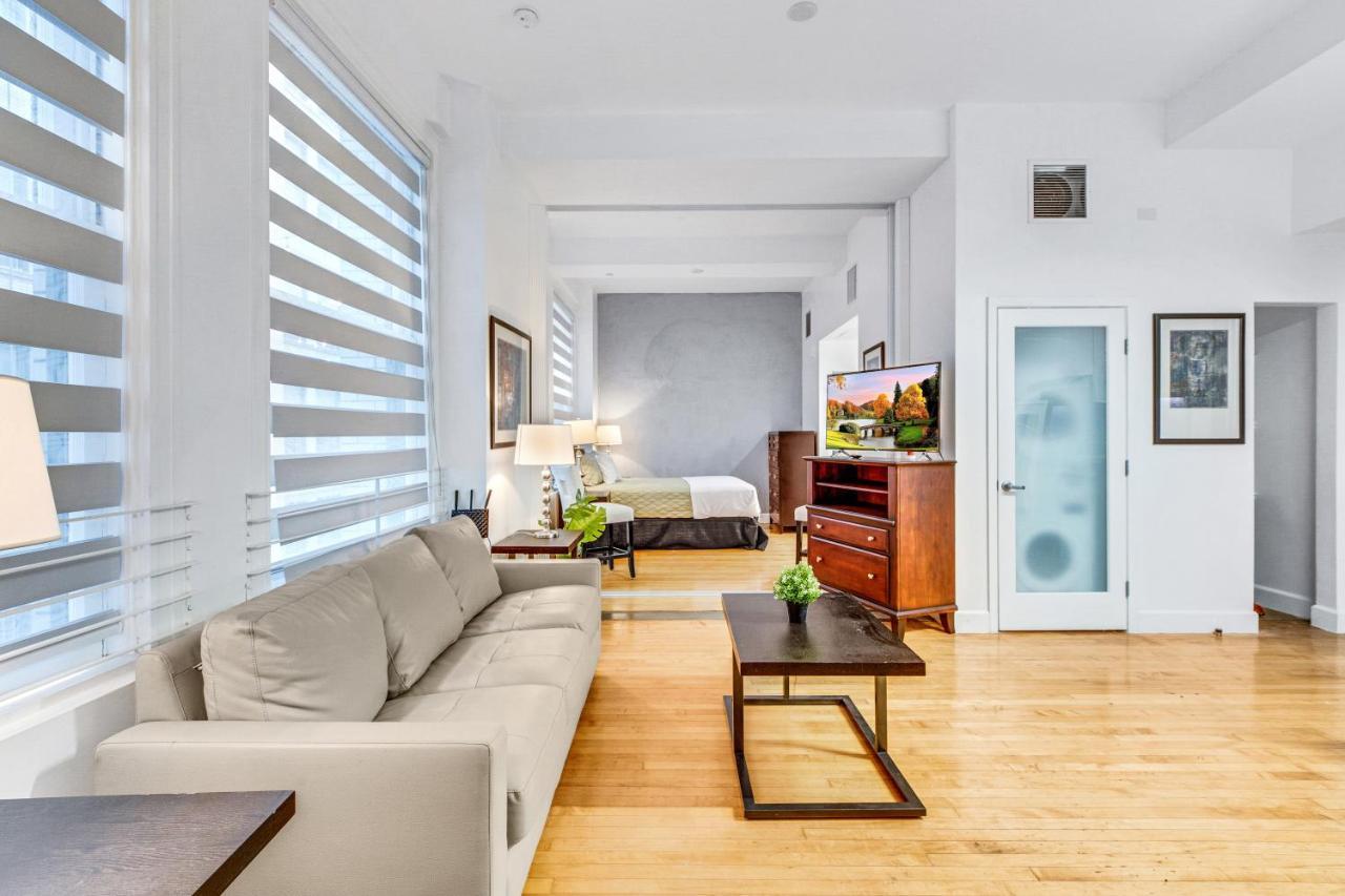 One Lux Hwh Downtown Angeles