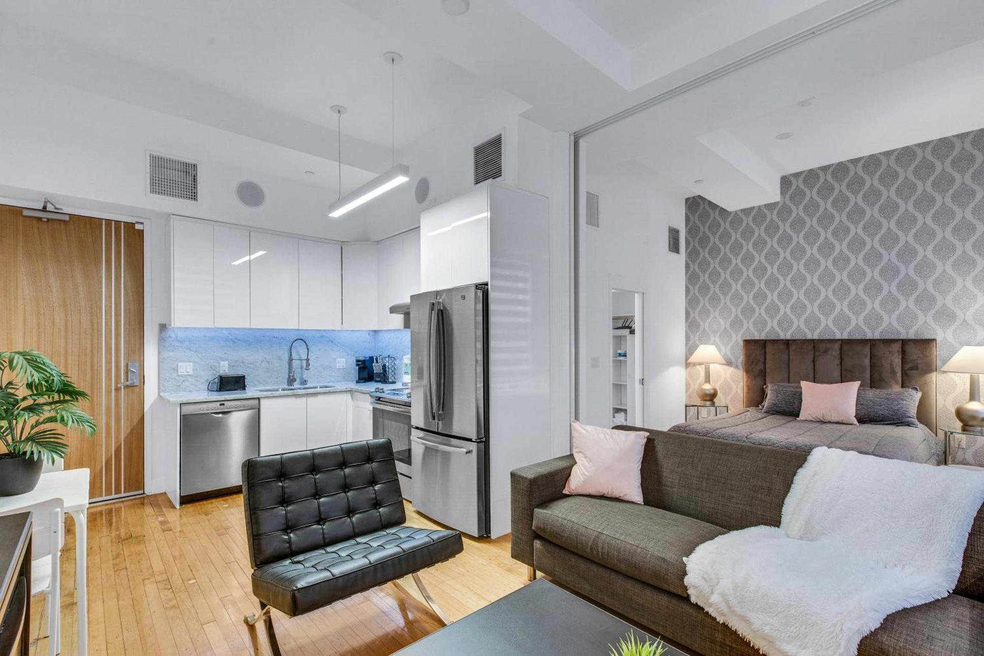 Apartahotel One Lux Hwh Downtown Angeles